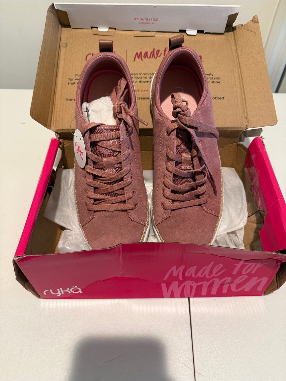 NWT Ryka Olyssia Tea Rose Sneaker Lightweight Leather Suede Canvas Trim Casual 7